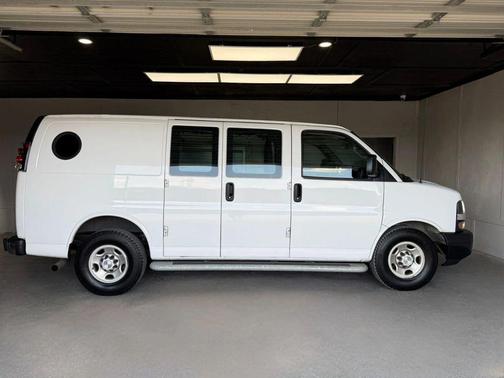 2019 Chevrolet Express 2500 Work Van