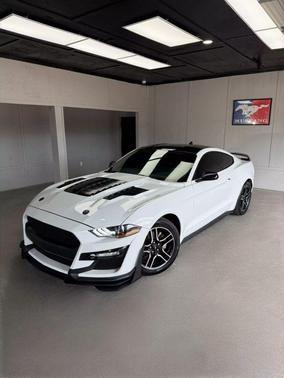 2021 Ford Mustang EcoBoost