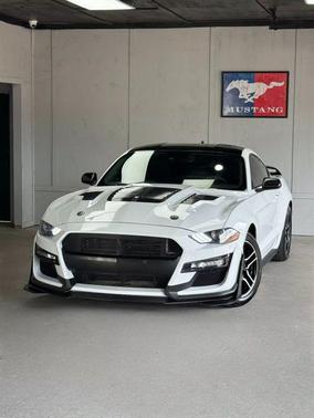 2021 Ford Mustang EcoBoost