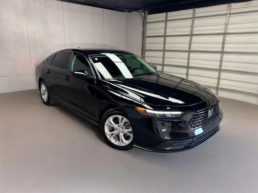 Black 2025 Honda Accord LX 1.5T