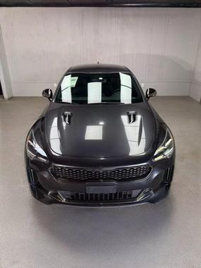 2022 Kia Stinger GT-Line