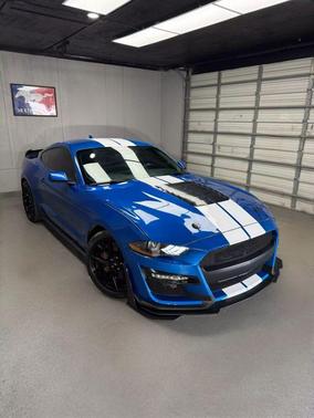 2021 Ford Mustang EcoBoost