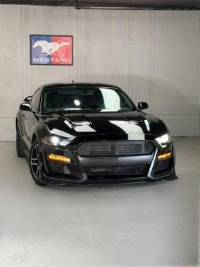 2020 Ford Mustang EcoBoost