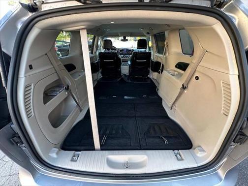 2018 Chrysler Pacifica Touring-L Plus