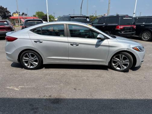 2017 Hyundai ELANTRA Limited