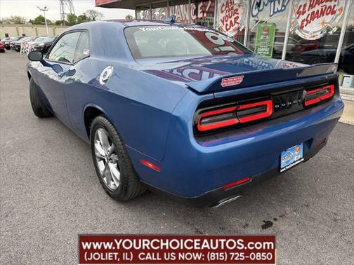 2021 Dodge Challenger SXT