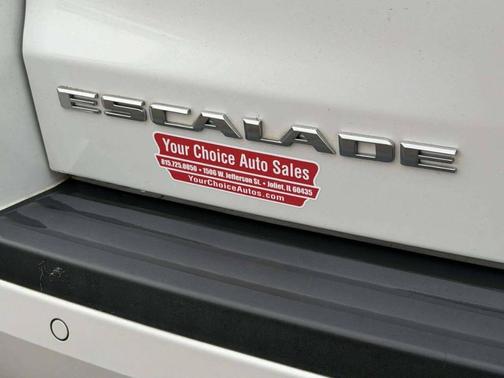 2017 Cadillac Escalade ESV Luxury