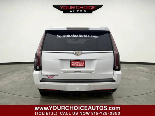 2017 Cadillac Escalade ESV Luxury