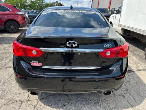 2015 INFINITI Q50 Premium