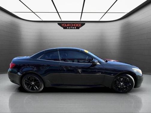 2009 INFINITI G37 Base