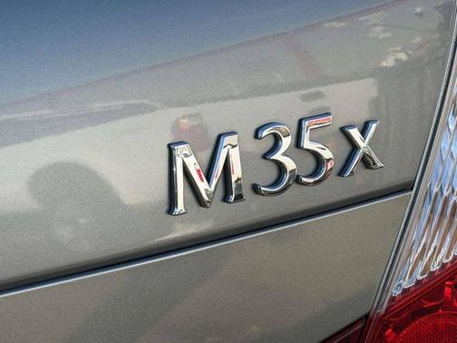 2007 INFINITI M35x Base