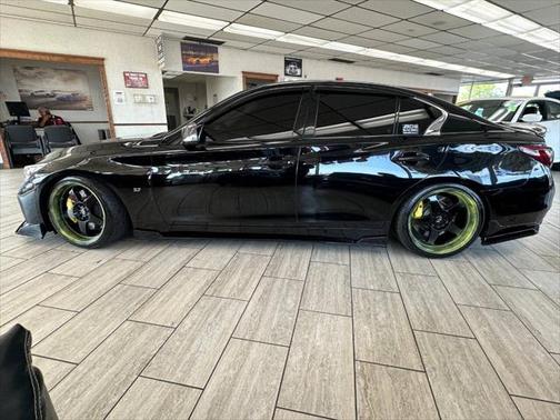 2015 INFINITI Q50 Sport