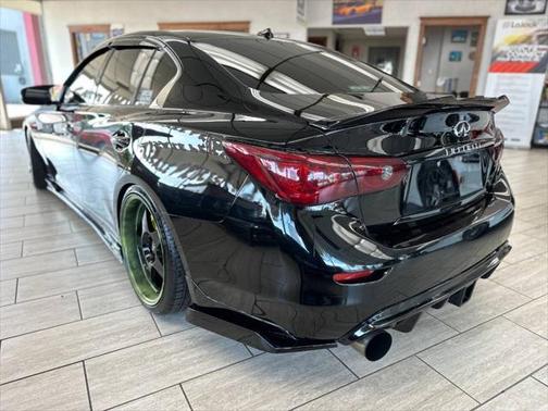 2015 INFINITI Q50 Sport