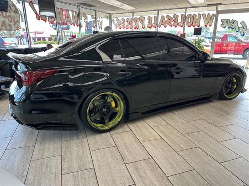 2015 INFINITI Q50 Sport