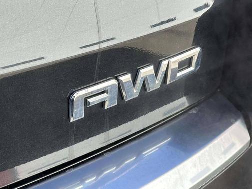 2014 GMC Acadia Denali