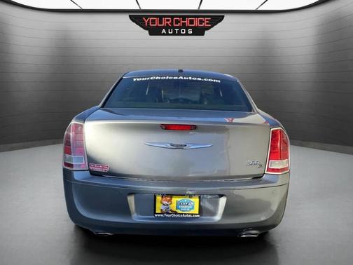 2012 Chrysler 300 S