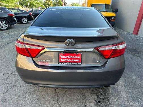 2017 Toyota Camry SE