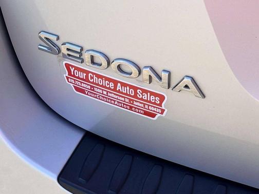 Black 2019 Kia Sedona EX
