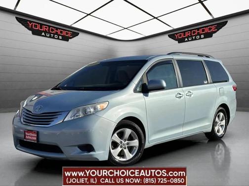 2015 Toyota Sienna LE