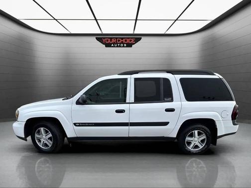 2004 Chevrolet TrailBlazer EXT LS