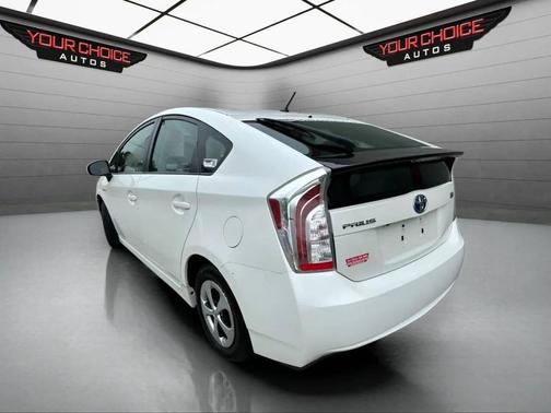 2015 Toyota Prius Two