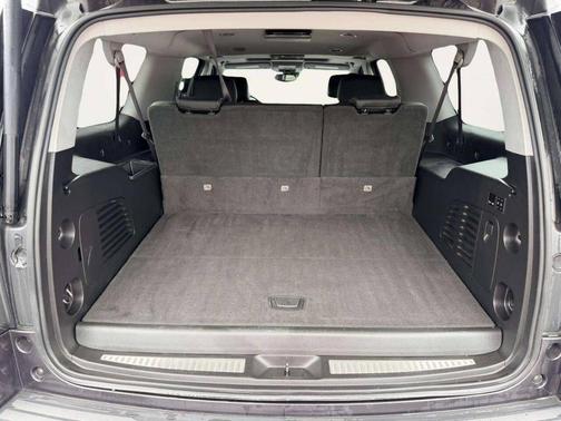 Black 2016 GMC Yukon XL Denali