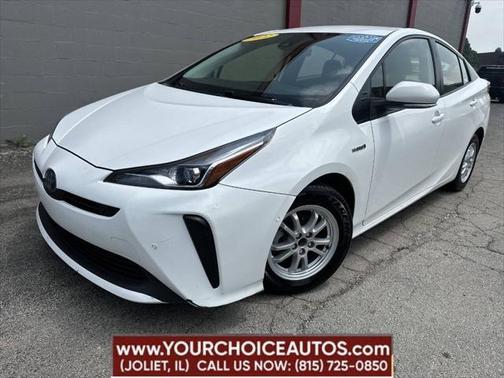 2022 Toyota Prius LE