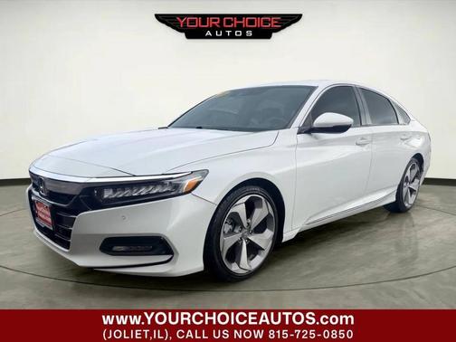 White 2018 Honda Accord Touring 4dr Sedan (1.5T I4)
