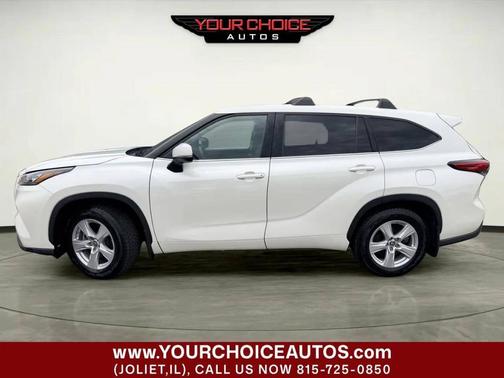 White 2020 Toyota Highlander LE