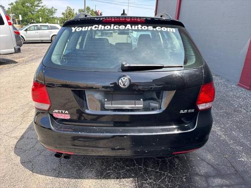 2014 Volkswagen Jetta SportWagen Auto SE w/Sunroof