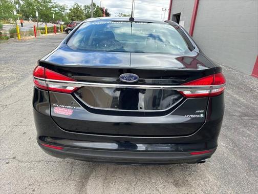 2018 Ford Fusion Hybrid SE