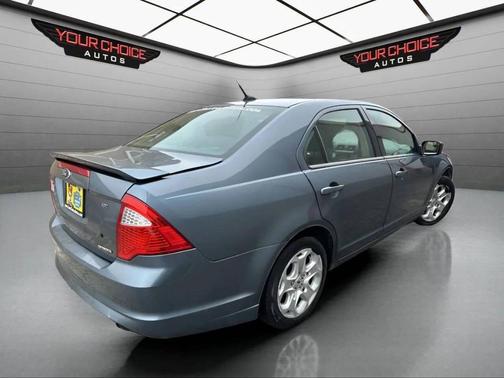2011 Ford Fusion SE