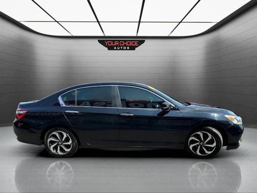 2017 Honda Accord EX
