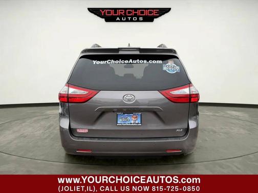 2019 Toyota Sienna XLE Premium