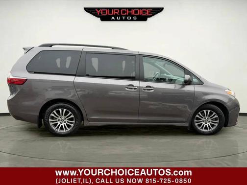 2019 Toyota Sienna XLE Premium