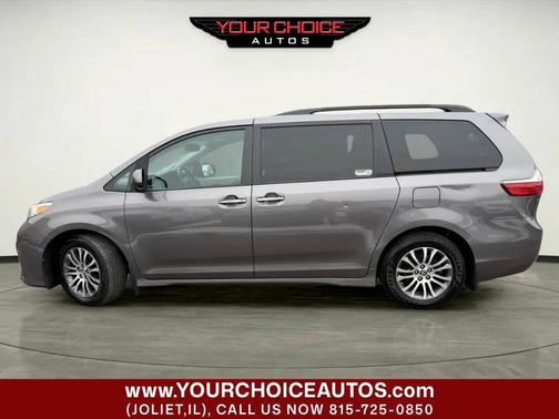 2019 Toyota Sienna XLE Premium