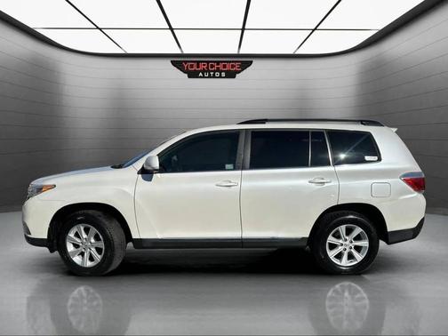 2012 Toyota Highlander SE