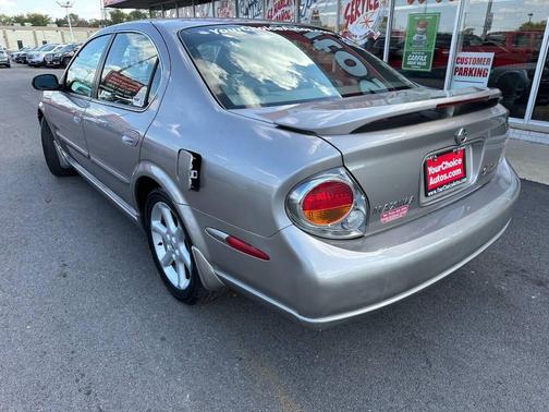 2003 Nissan Maxima SE
