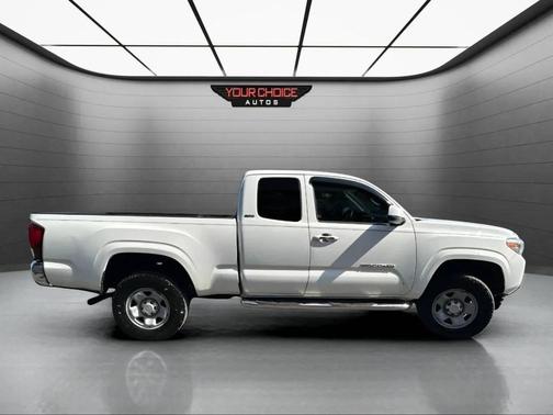 2018 Toyota Tacoma SR5