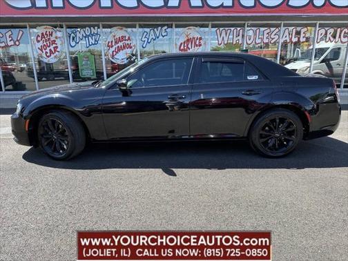 2016 Chrysler 300 S