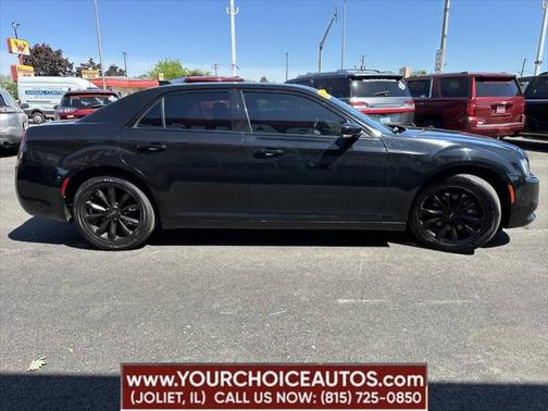 2016 Chrysler 300 S