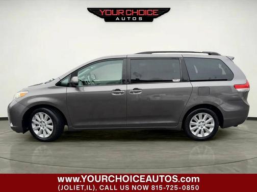 2014 Toyota Sienna XLE