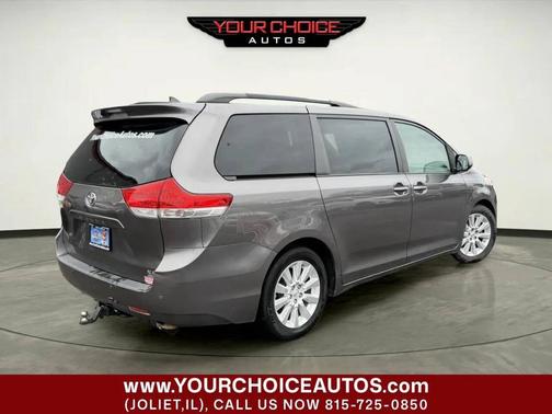 2014 Toyota Sienna XLE