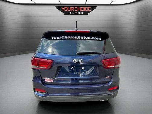 2020 Kia Sorento LX