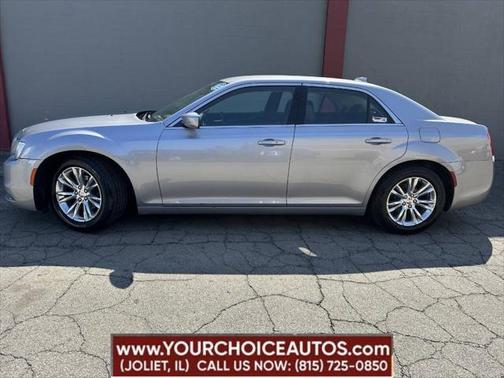 2016 Chrysler 300 Limited