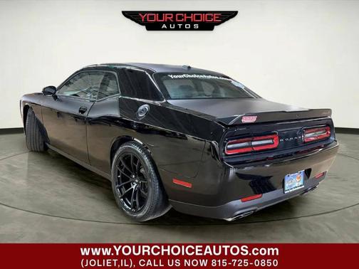 Pitch Black Clearcoat 2023 Dodge Challenger R/T Scat Pack