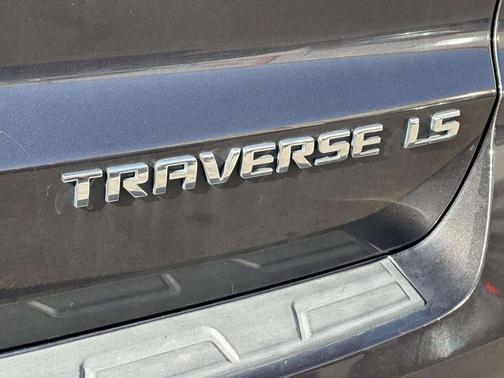 2016 Chevrolet Traverse LS