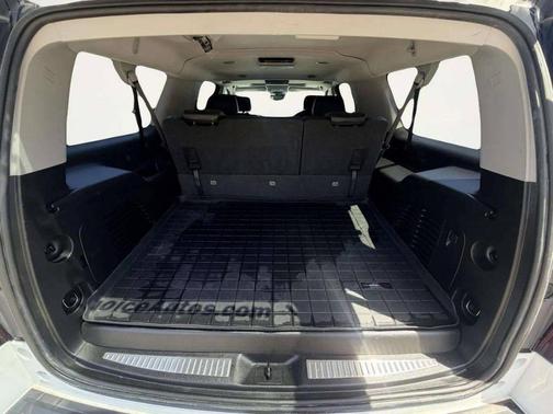 White 2019 Chevrolet Suburban LT