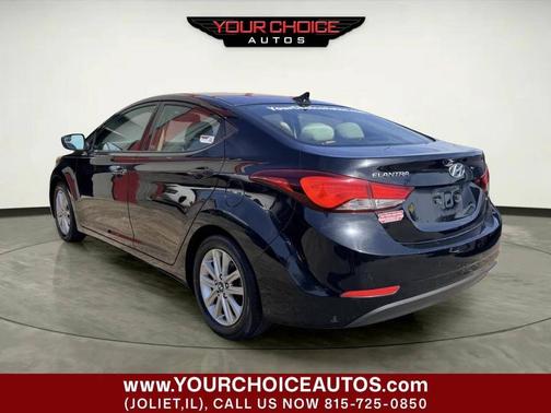 Black 2016 Hyundai ELANTRA SE