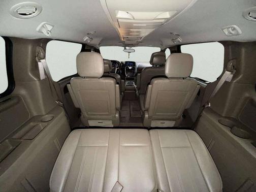 2011 Chrysler Town & Country Touring-L